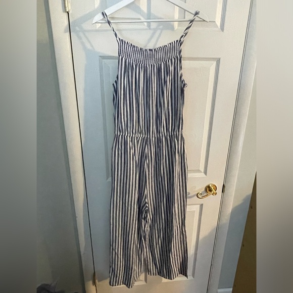 Old Navy EUC Striped Linen Blend Wide-Leg Jumpsuit - Picture 3 of 8